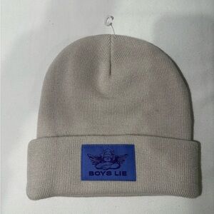 BOYS LIE BEANIE / BRAND NEW